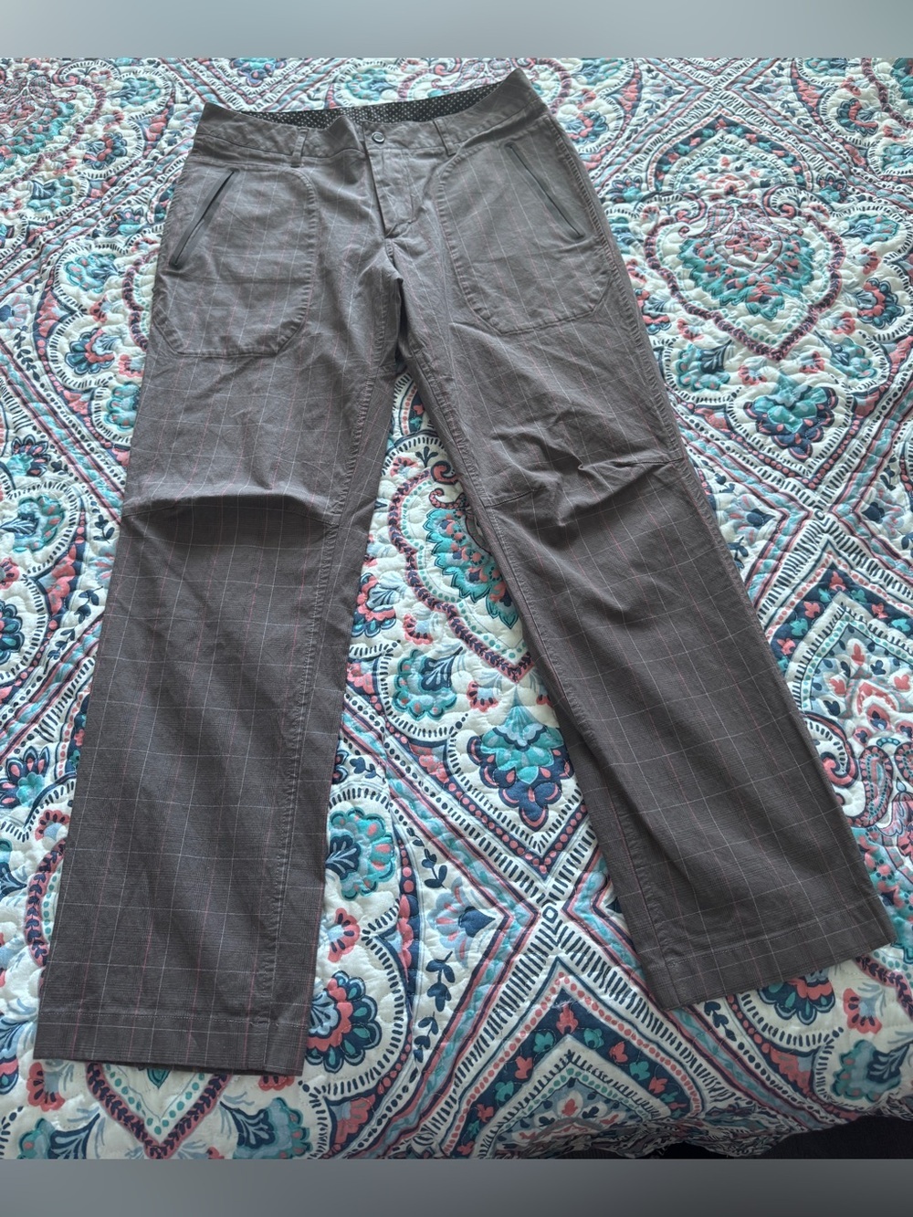 lululemon athletica Plaid Gray, Pink Chinos-34